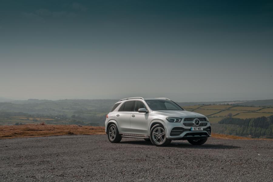  Mercedes-Benz GLE300 d 4Matic AMG Line (V167) 2019 года  (UK) (фото 1 из 40)